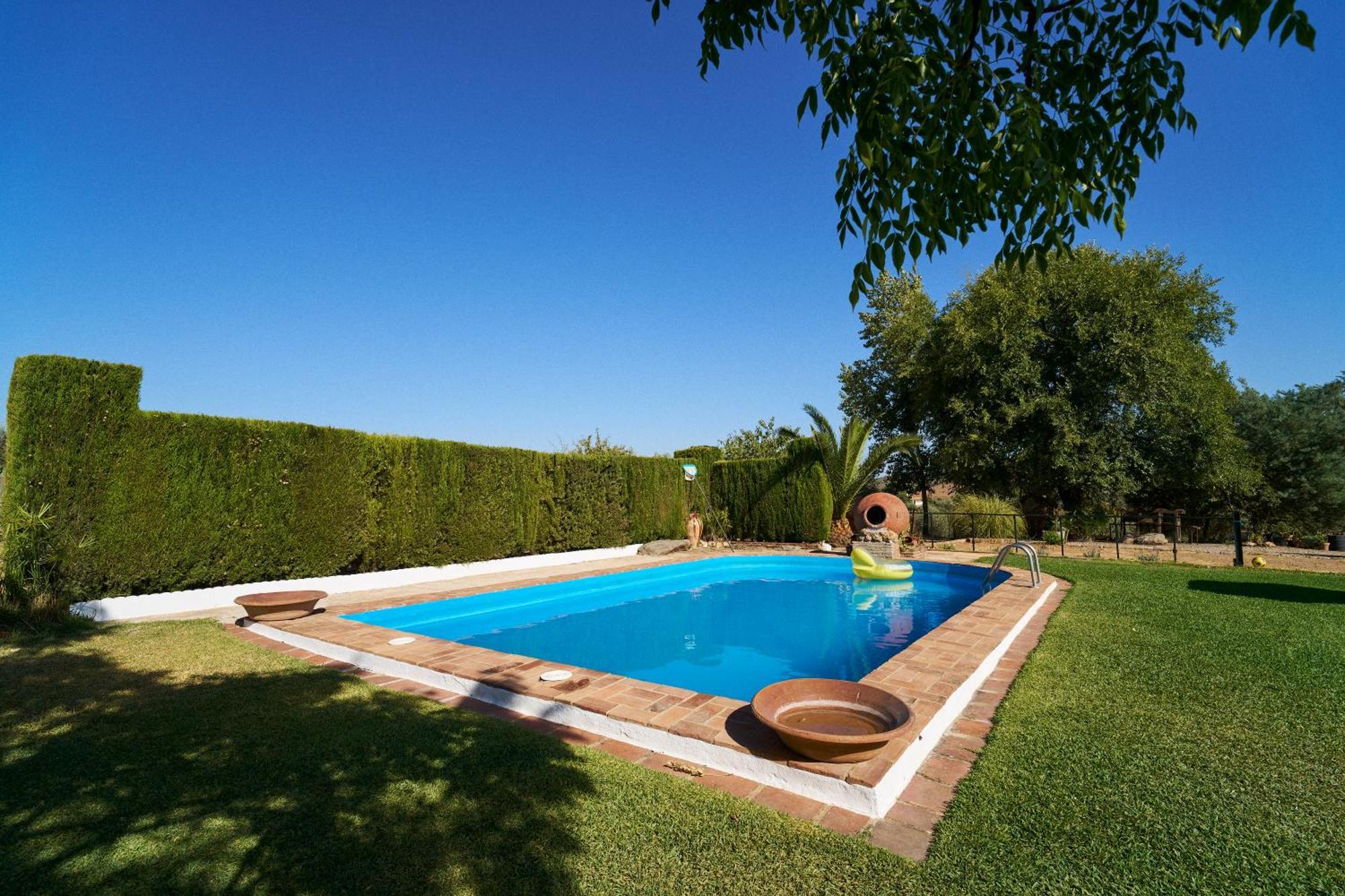 Villa Botero Constantina Exterior photo